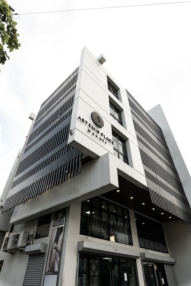 Artemis Place Makati Hotel