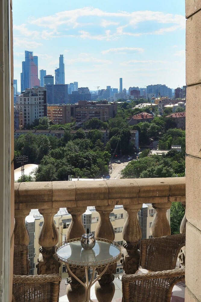 Apartamentos Kudrinskaya Tower