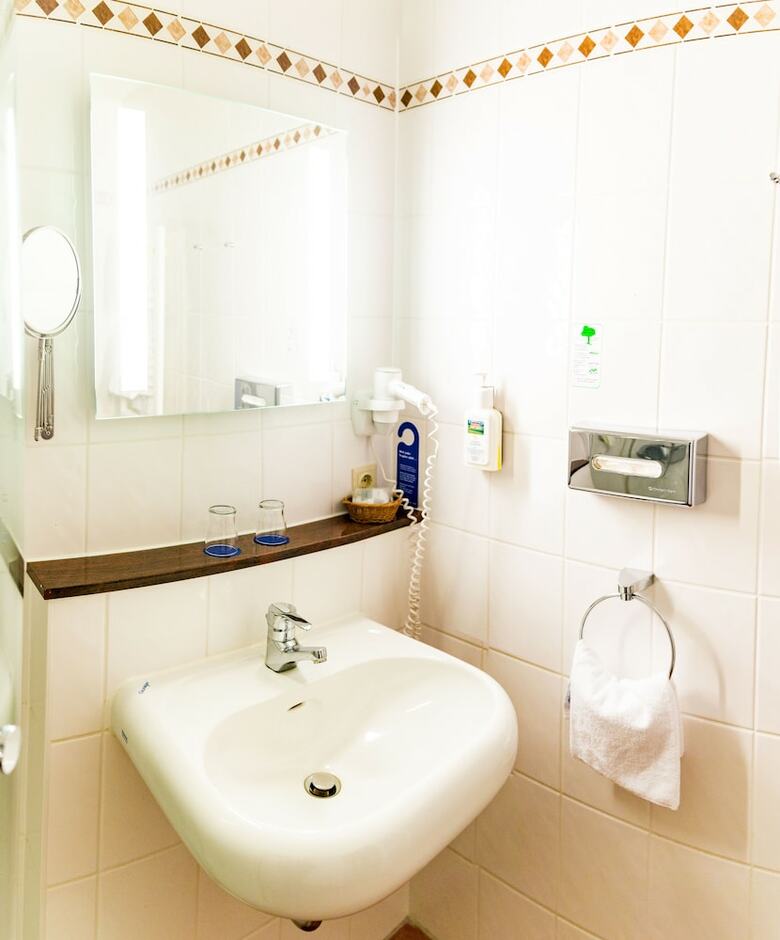 Hotel D�llnsee-schorfheide