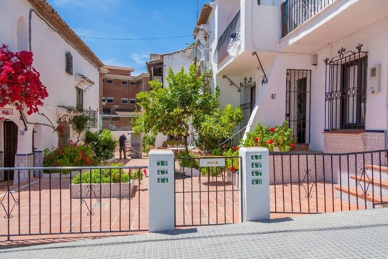 Apartamentos Aptos Pueblo Andaluz Canovas Nerja