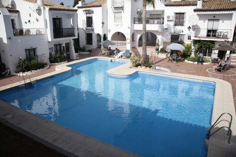Apartamentos Aptos Pueblo Andaluz Canovas Nerja