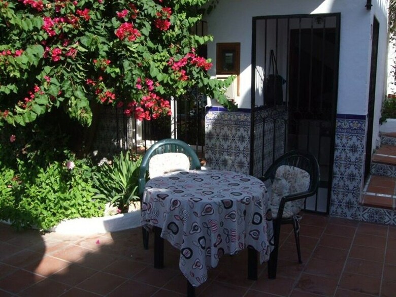 Apartamentos Aptos Pueblo Andaluz Canovas Nerja