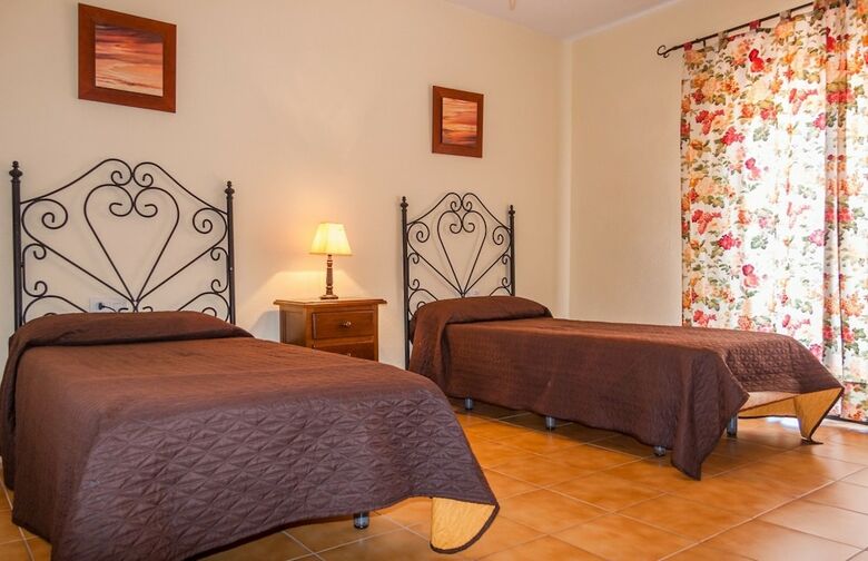Apartamentos Aptos Pueblo Andaluz Canovas Nerja