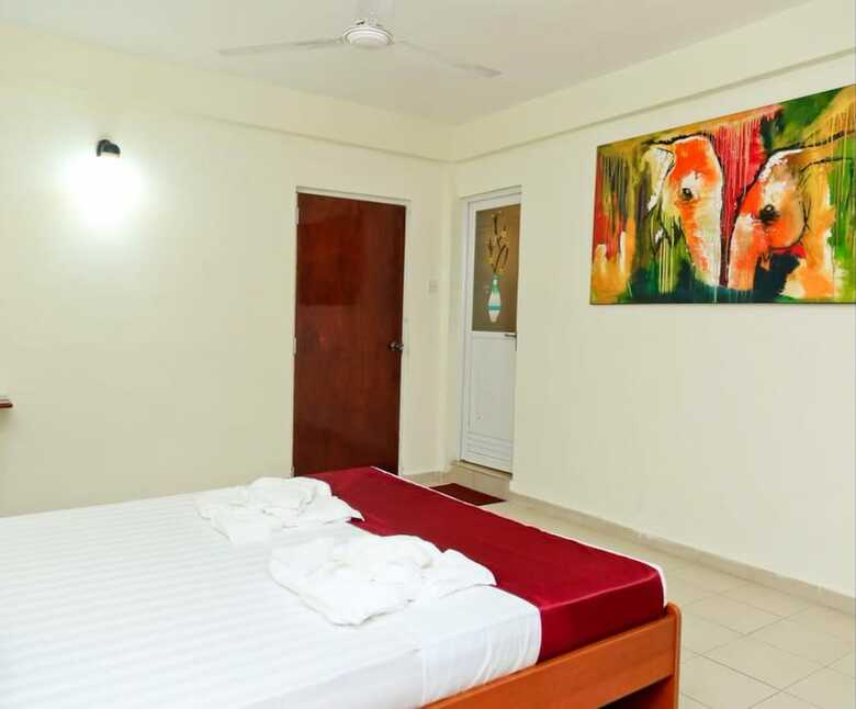 Hotel Adara Negombo