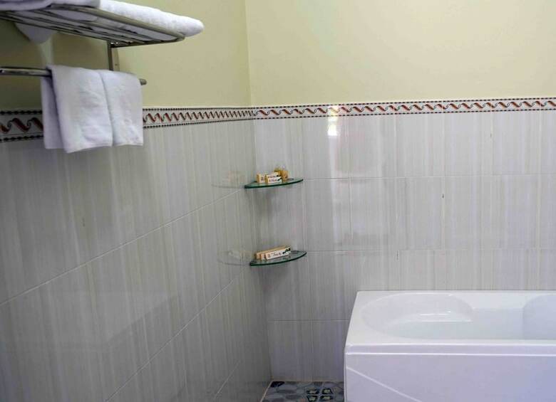 Truong Huy Hotel
