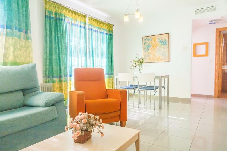 Apartamentos Rubarsal Canovas Nerja