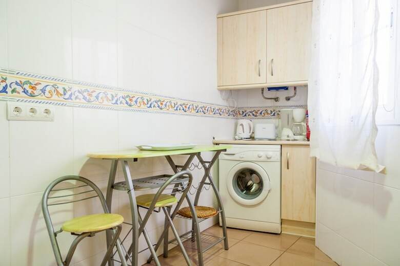 Apartamentos Rubarsal Canovas Nerja