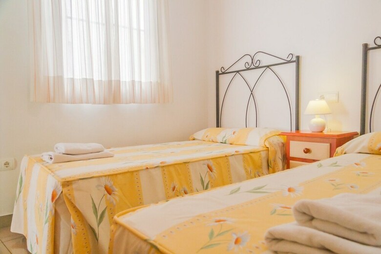 Apartamentos Rubarsal Canovas Nerja