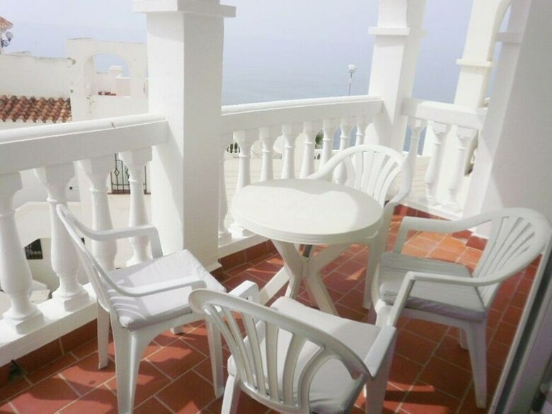 Apartamentos Stella Maris Canovas Nerja