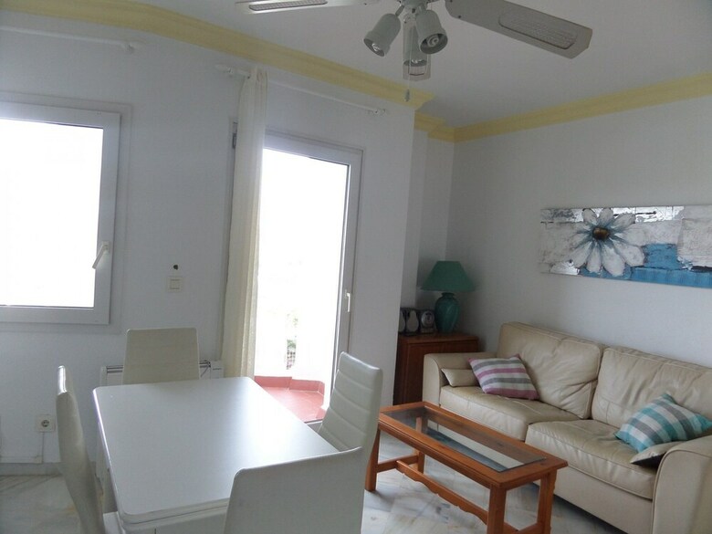 Apartamentos Stella Maris Canovas Nerja
