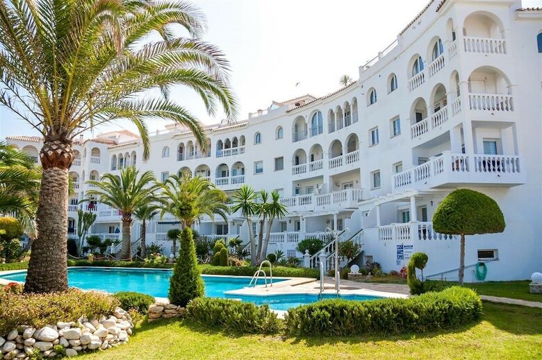 Apartamentos Stella Maris Canovas Nerja