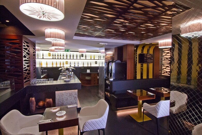 Myo Hotel Mysterius