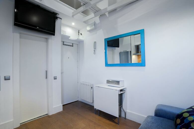 Apartamentos Beautiful Penthouse For 2 People