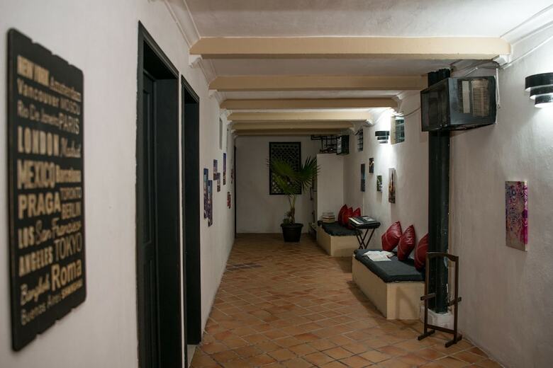 Hostal Deja Hostel