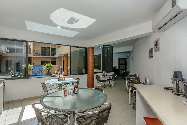 Hotel Cabo Accomodations For Everyone