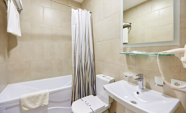 Hotel Wellotel Yuzhne