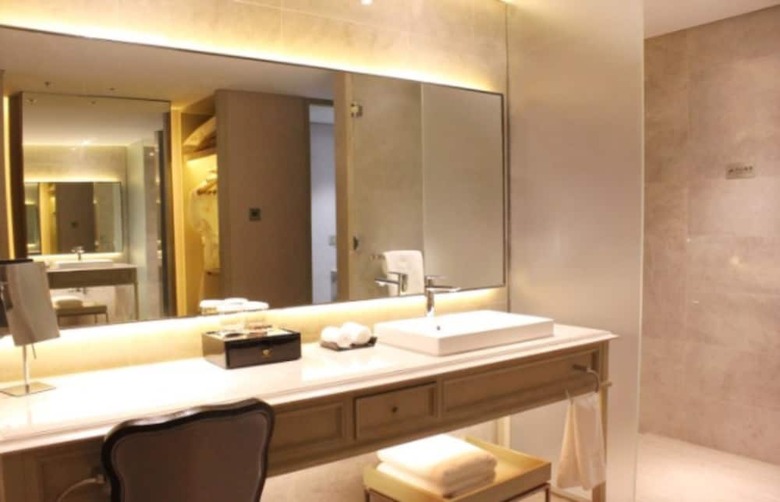 Weihaiwei Hotel B Plaza
