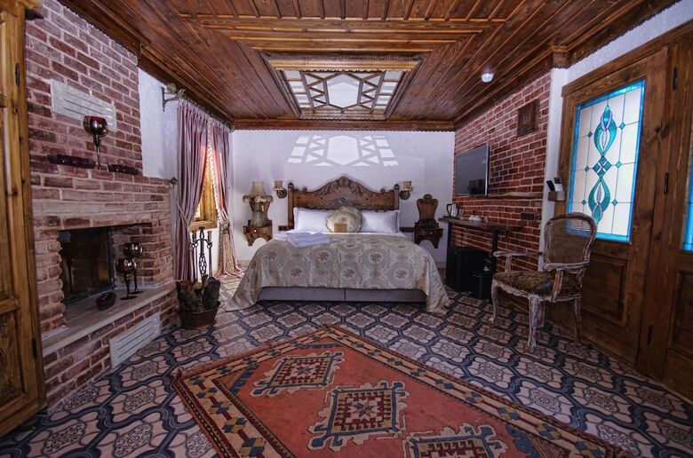 Hotel Ayse Hanim Konagi