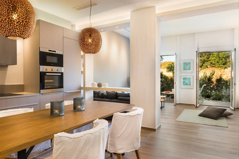 Apartamentos No17 Pireos Street
