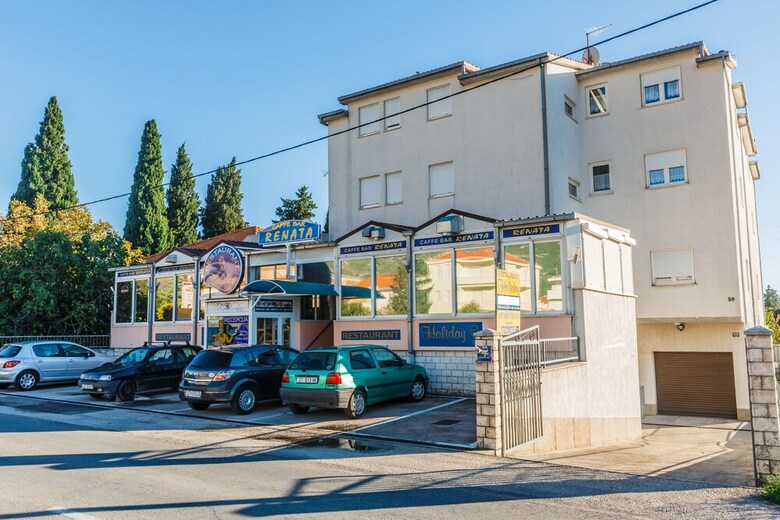 Hotel Guesthouse Varnica