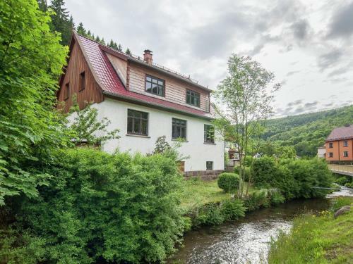 Spacious Holiday Home In Unterschonau Near Forest