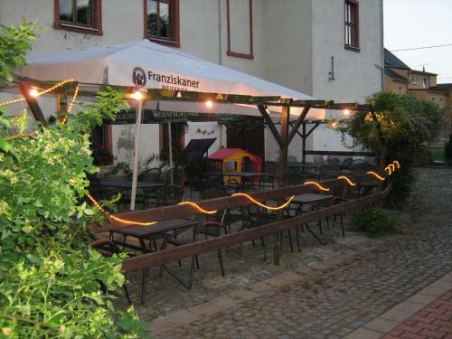 Hostal Gasthof Und Hotel Roter Hirsch