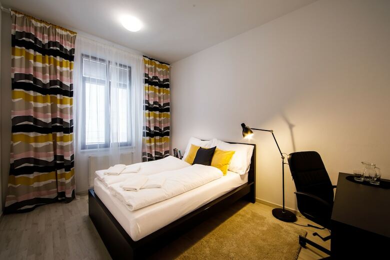 Aparthotel Aplend City Gal�ria 1