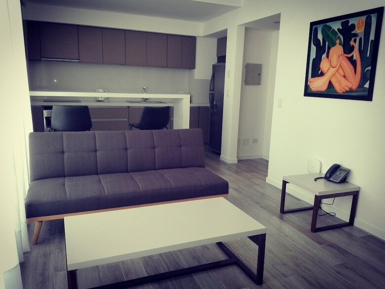 Apartamentos Paraguay 716