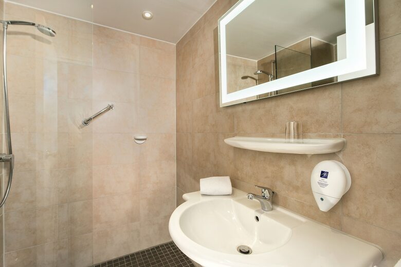 Hotel Essential By Dorint Bremen-vahr