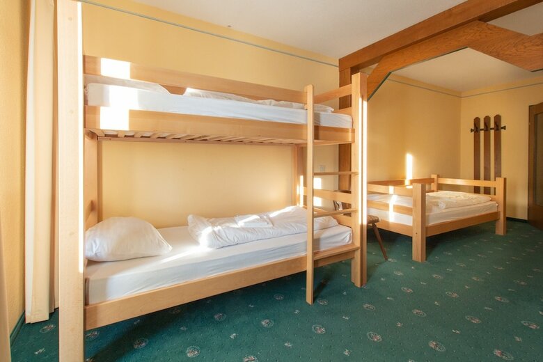 Hostal Jugendhaus Edelwei�