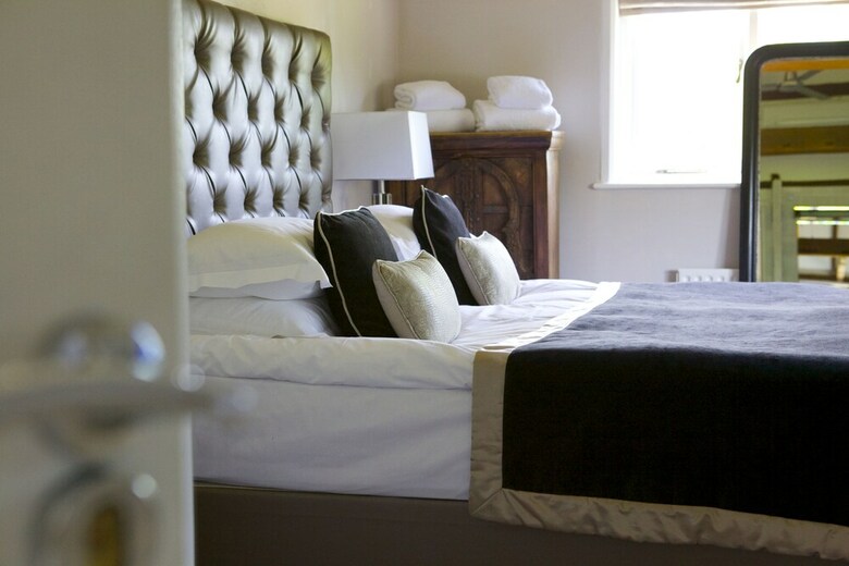 Karma Sanctum On The Green Hotel