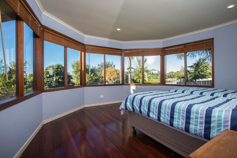 Tura Beach House On Pacific Way