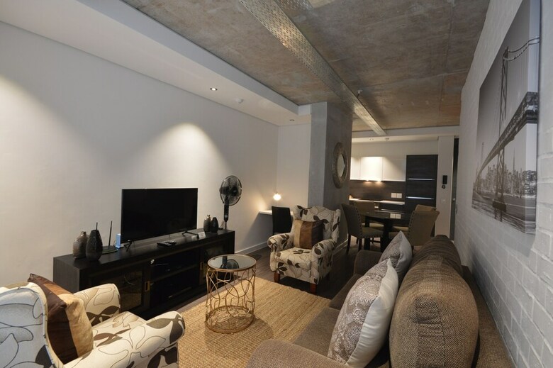 Century City Luxury Apartments