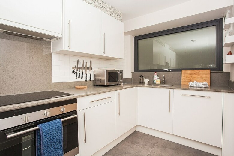 Apartamentos Beautiful Duplex Flat, Sleeps 6, Close To Tube