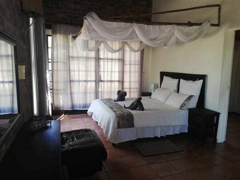 Posada Ama-zing African Safaris Lodge