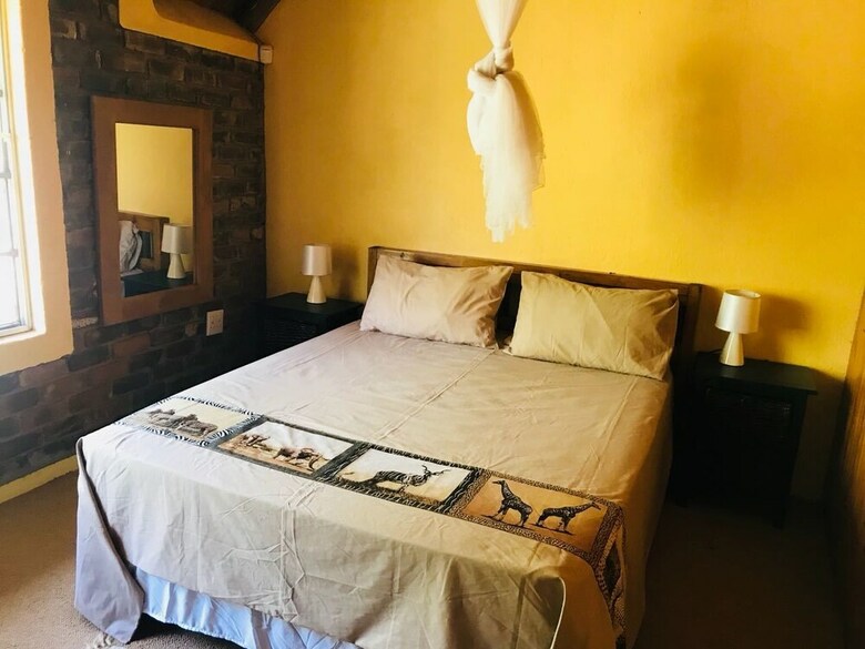 Posada Ama-zing African Safaris Lodge