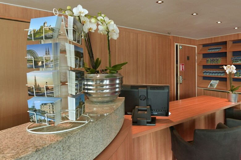 Hotelships Holland - Hs Leonora - Messe