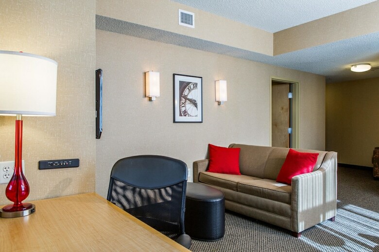 Cambria Hotel Raleigh-durham Airport