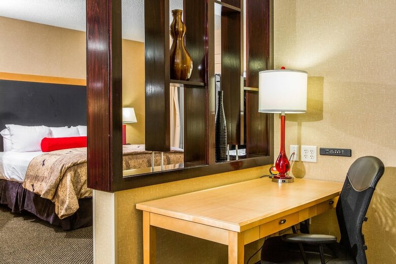 Cambria Hotel Raleigh-durham Airport