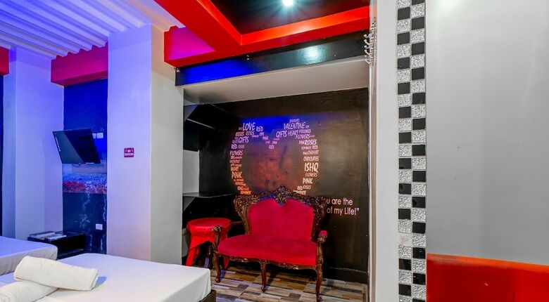 Hotel Zen Rooms Universal Suite Bed And Breakfast