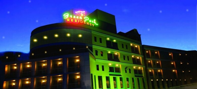 Hotel Green Park Residency