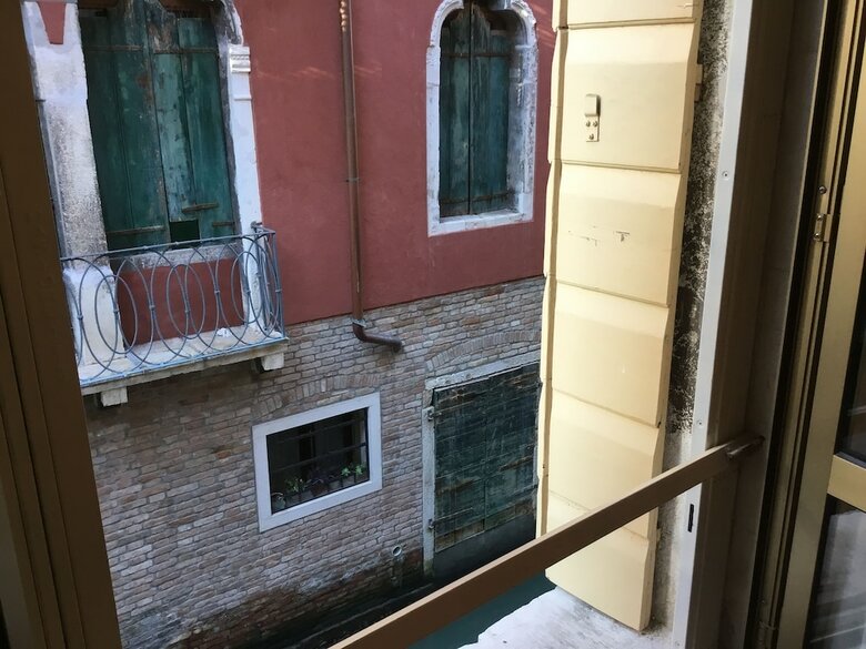 Hotel Venice Sun Apartment And Rooms