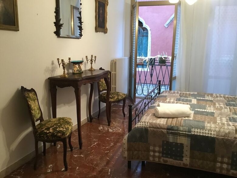 Hotel Venice Sun Apartment And Rooms