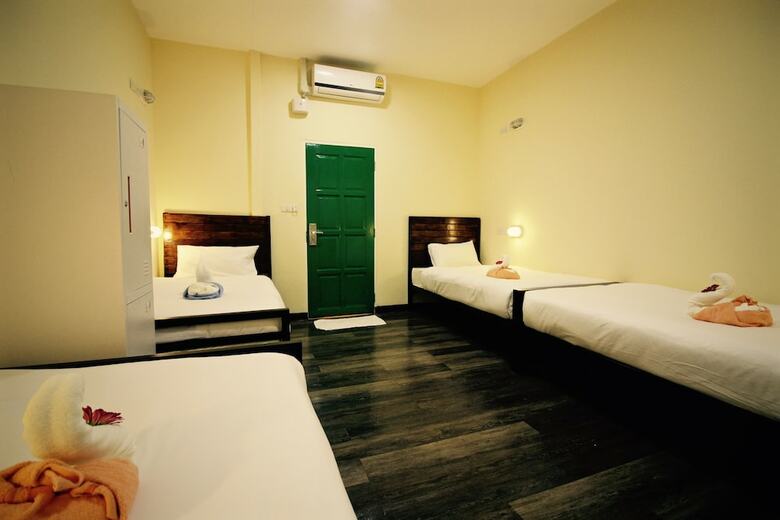 Hostal Art Hotel Sanamchai