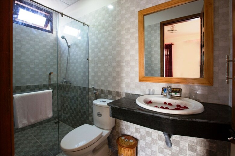 Hotel Quynh Chau Homestay