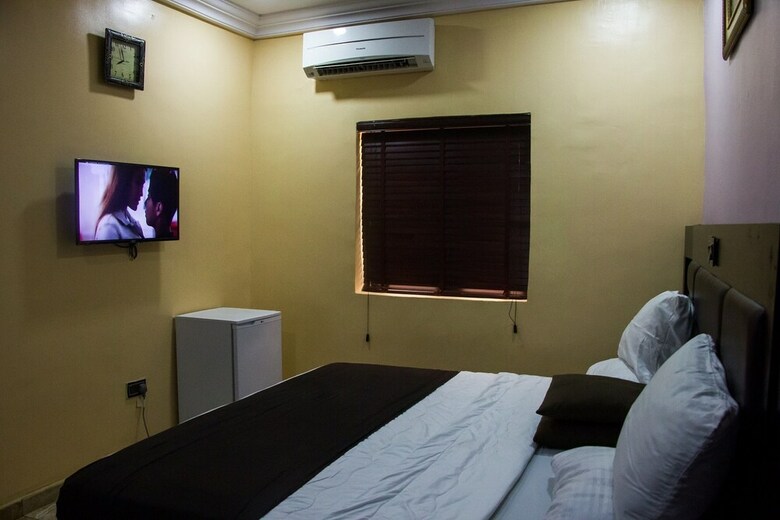 Hotel Sweet Season Luxury Suites