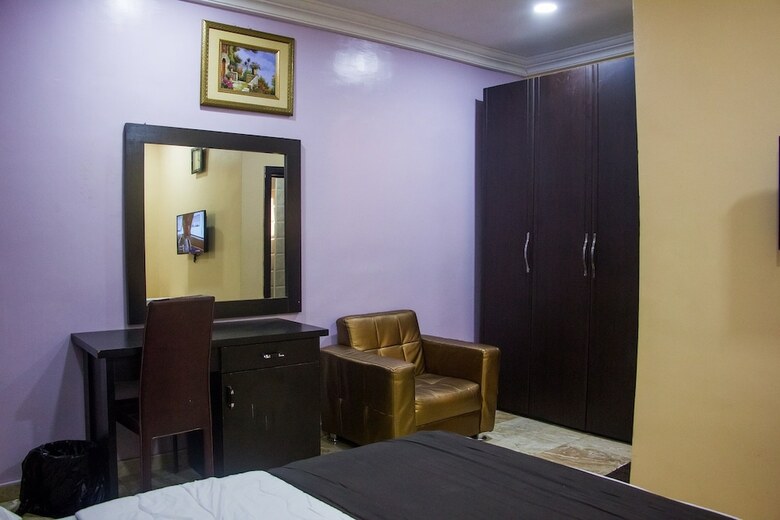 Hotel Sweet Season Luxury Suites