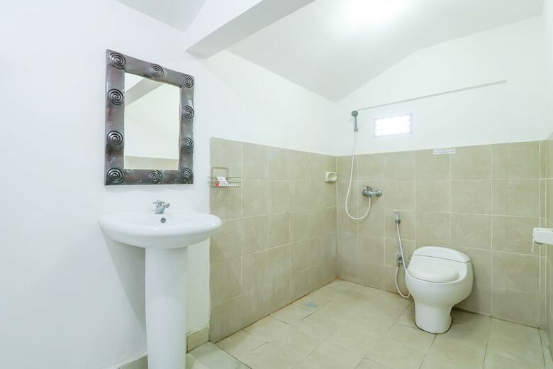 Oyo 1666 Grand Pudjawan Hotel