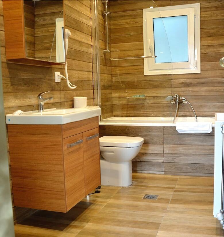 Hotel Ampoulos Rooms & Apartments