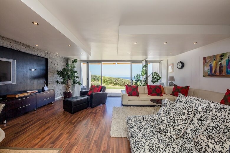 Benoa Apartment